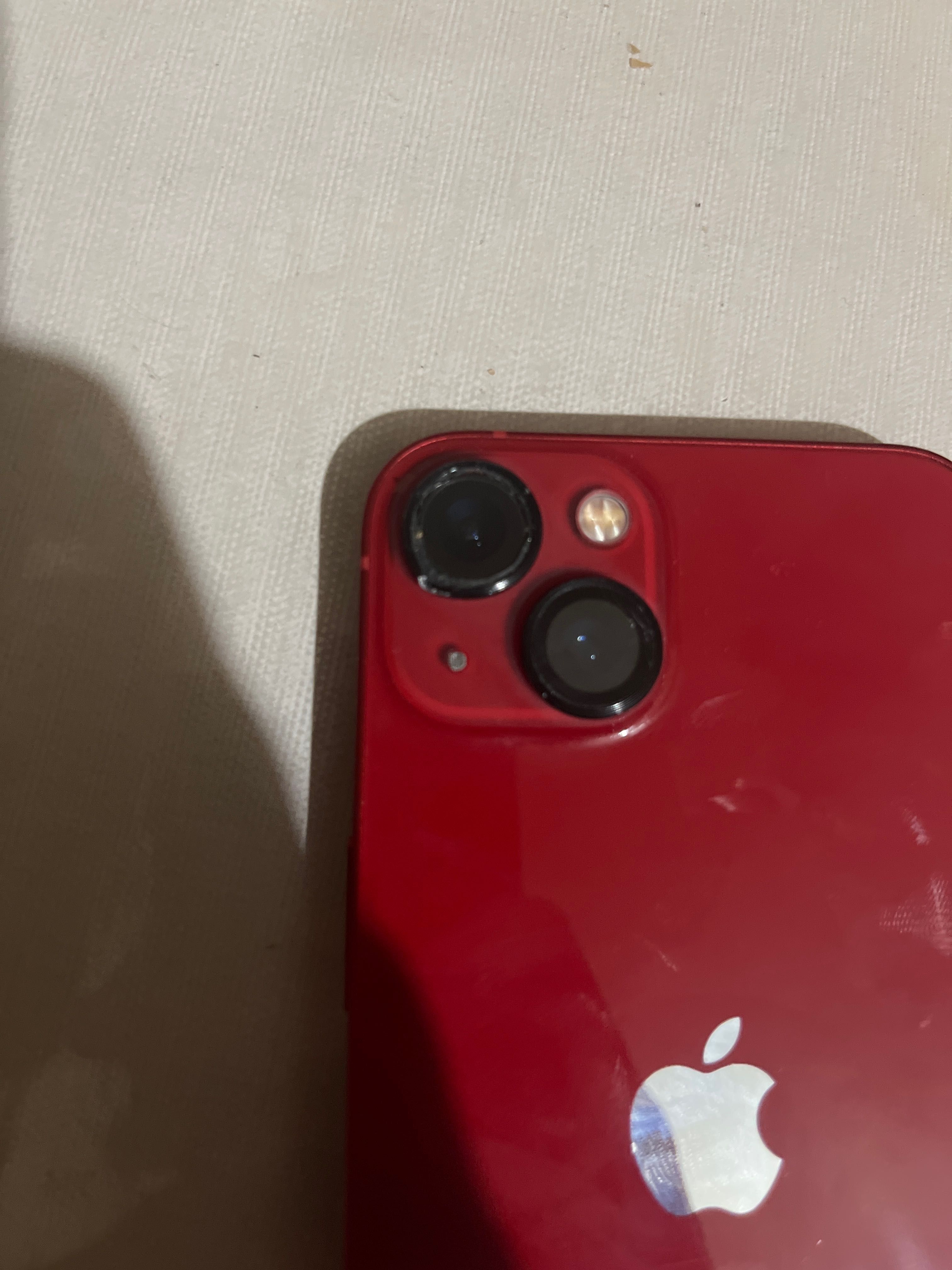 Apple iPhone 13 128gb red
