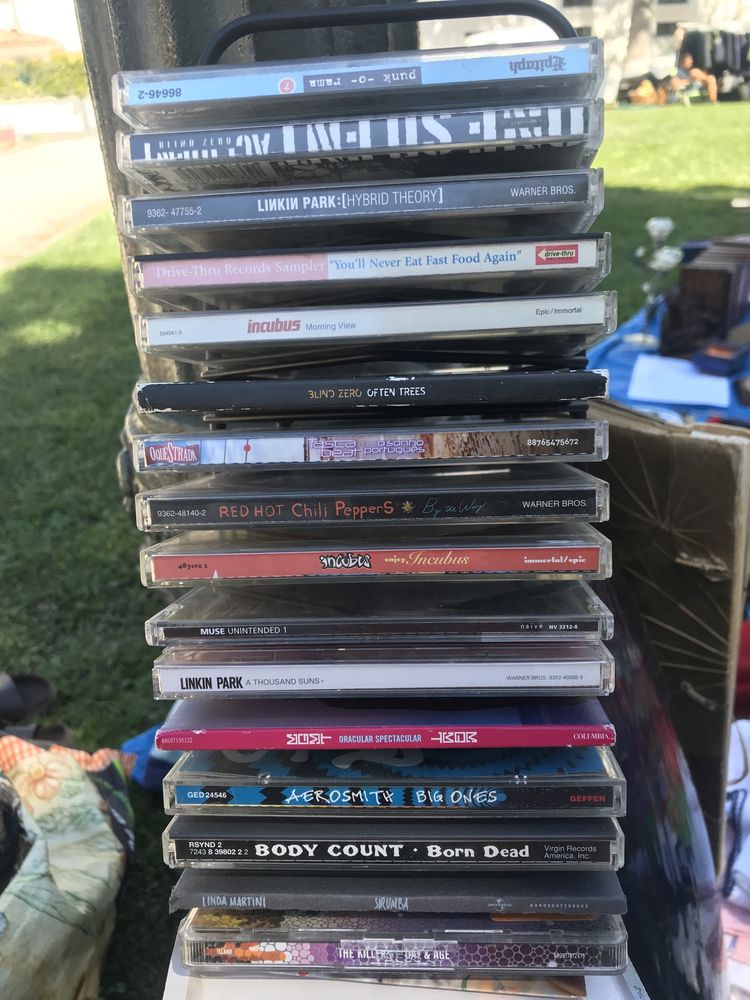 Cds variados em bom estado