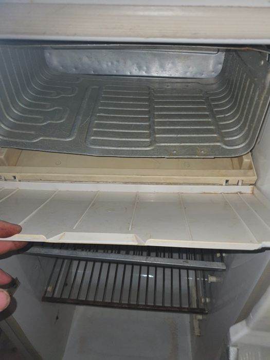 Холодильник днепр 2