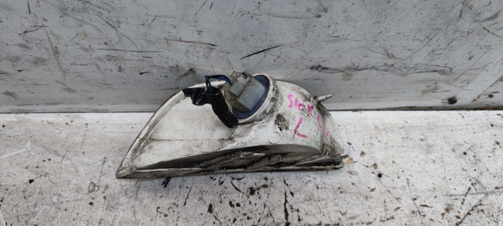 Fiat Seicento Kierunkowskaz Lewy Przód Przedni LP