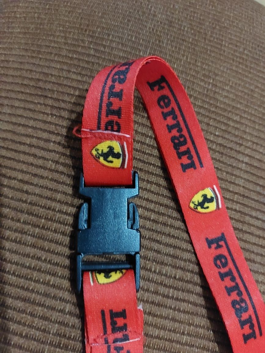 Fita porta chaves Ferrari