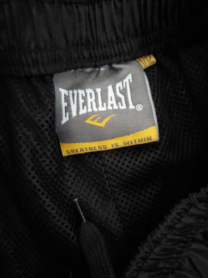 Spodnie chłopięce dresowe Everlast 146/152