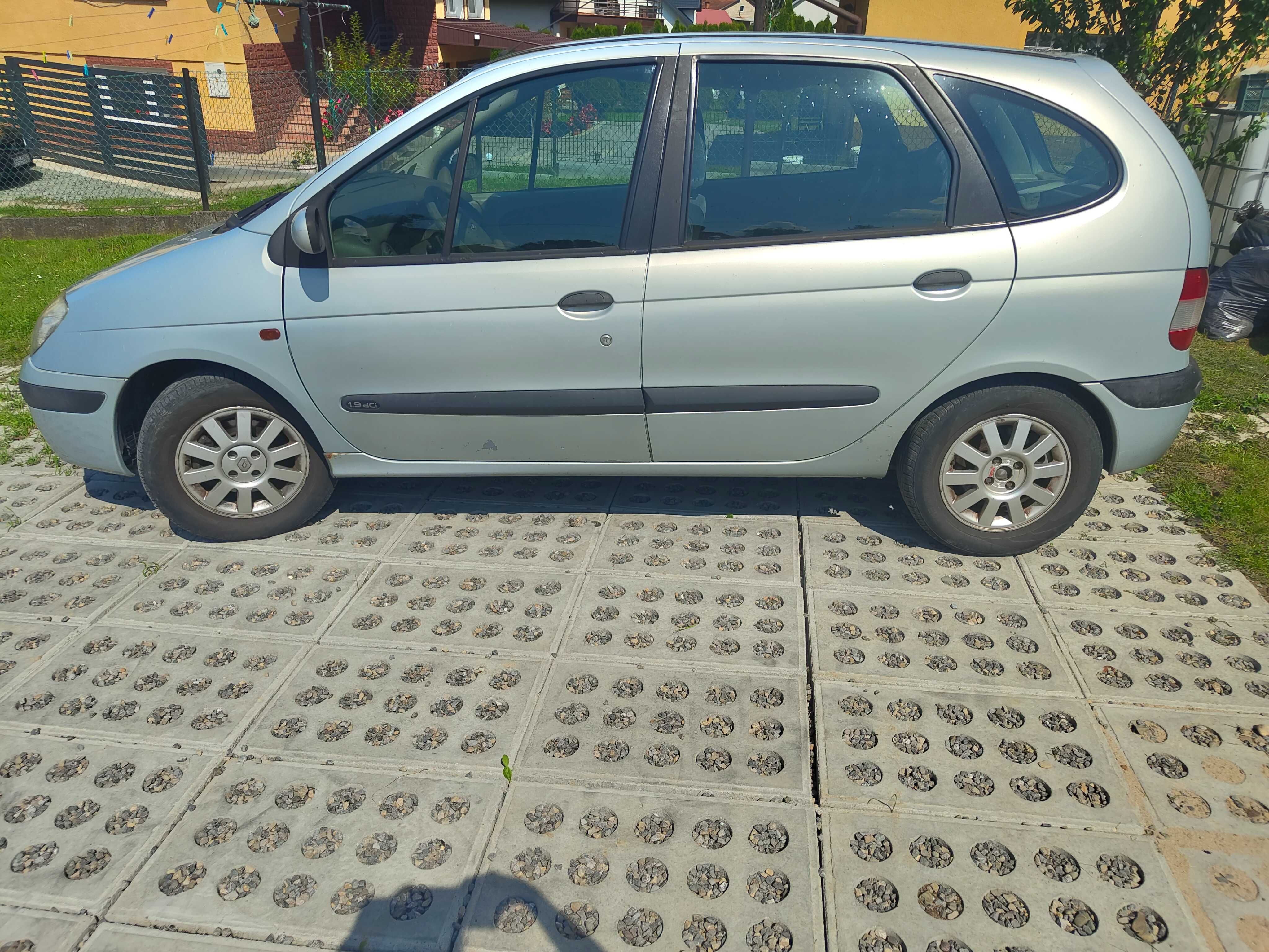 Renault Megane Scenic