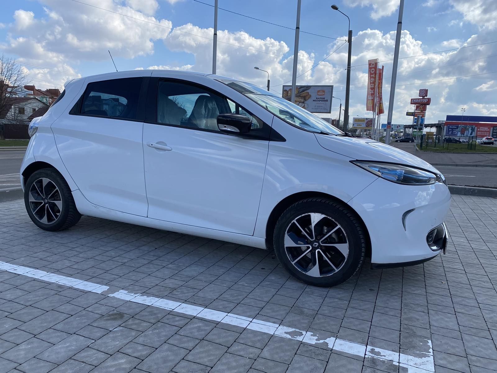 Продам Renault Zoe