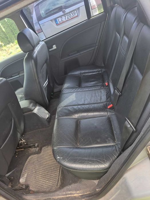 Ford Mondeo Ghia Mk3