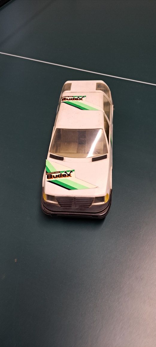 Pamiątka PRL- stare autko - Pontiac combi