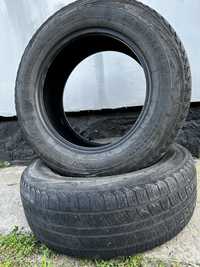 Продам шини 235/65R17