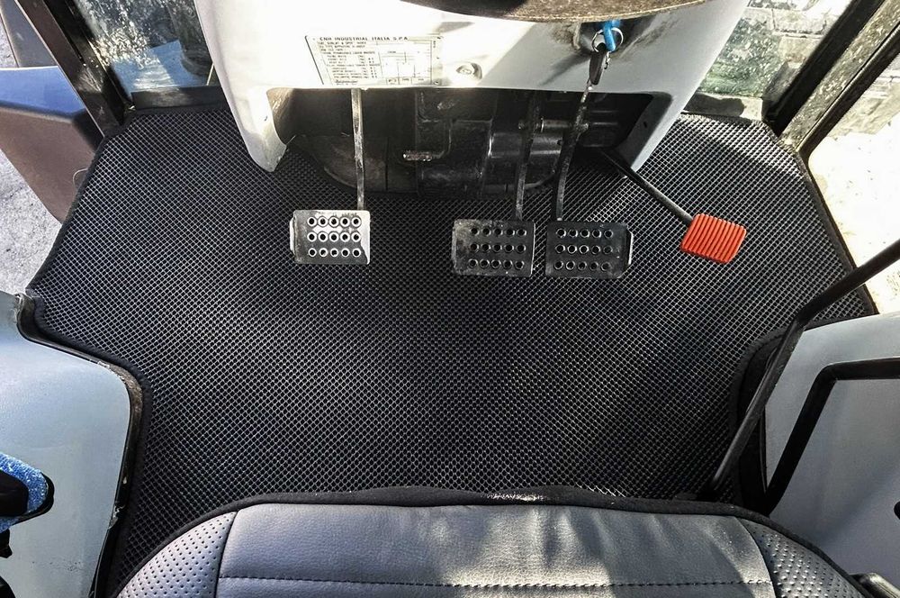 Mata gumowa dywanik kabiny Claas/Renault Ares/Arion RĄBY GRUBA