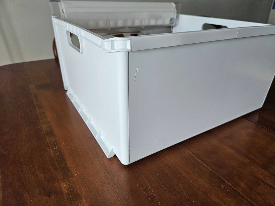 Gaveta de arca congeladora vertical Indesit