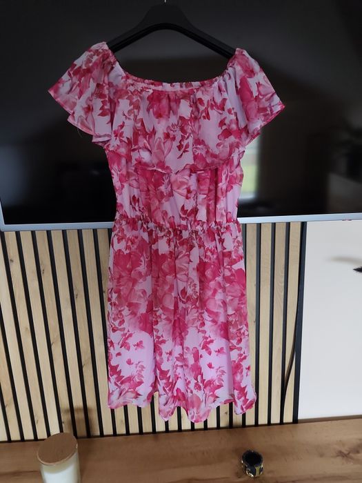 Nowa sukienka hiszpanka