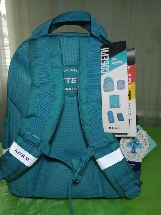 Новий Рюкзак бренду "Kite".  Ціна 1200грн