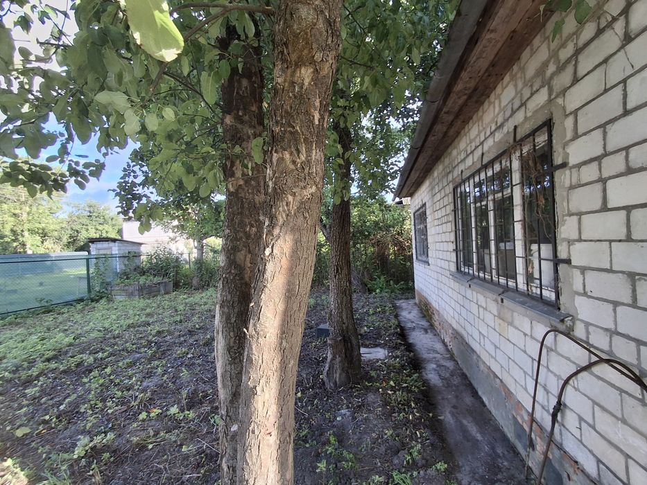 Продаж великої дачі з опаленням. Жавинка