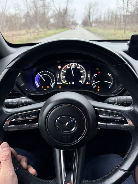 Продам mazda mx-30 mx30