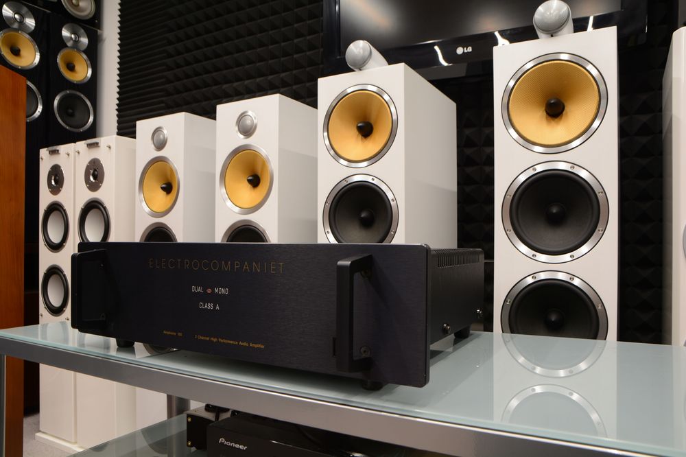 Mocna końcówka mocy wzmacniacz stereo Electrocompaniet Ampliwire 100