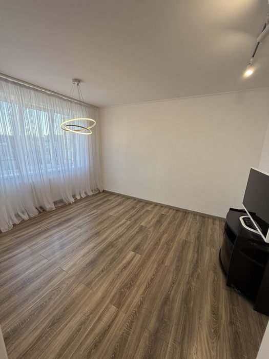 Продаж трьох кімнатної квартири р-н Підгоряно