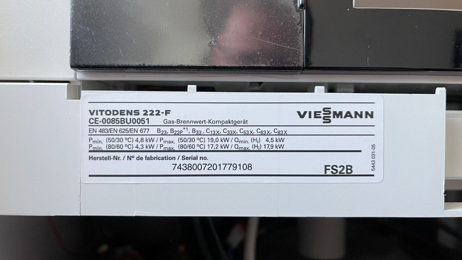Кондесаційний газовий котел Viessmann Vitodens 222-F