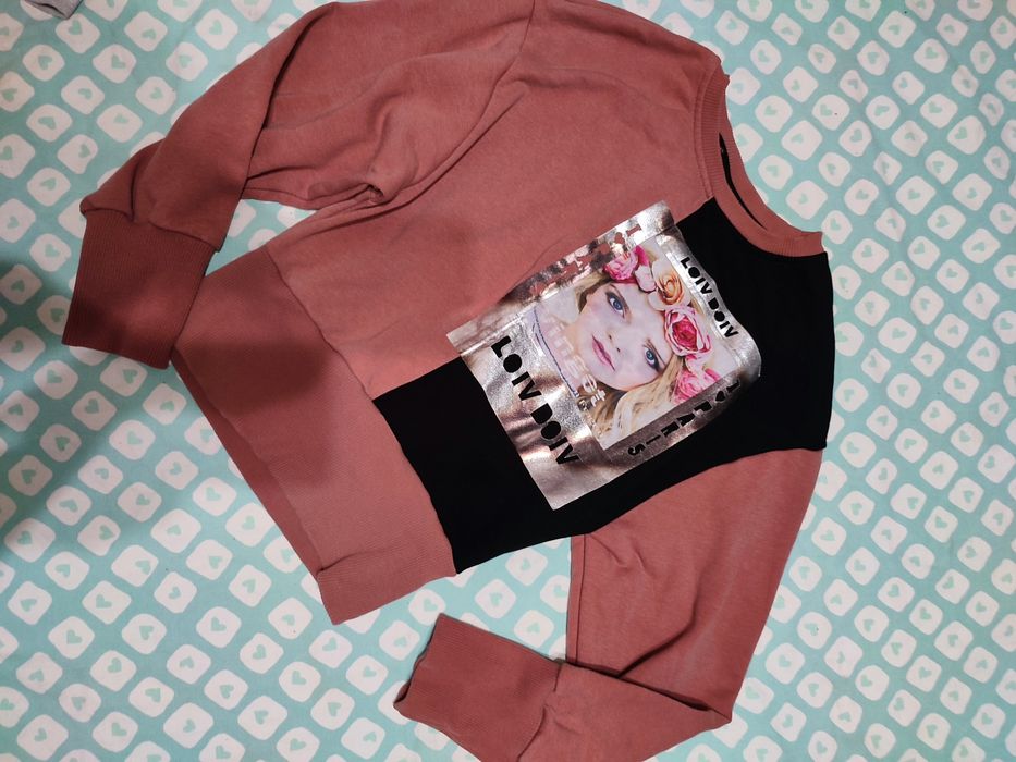 Продам речі лотом на дівчинку10-12 років