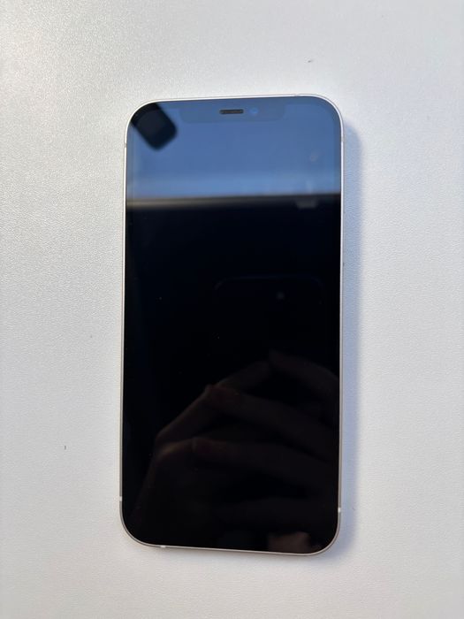 iPhone 12 64gb kondycja 79%