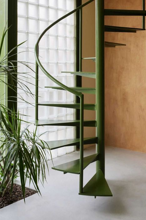 Основы винтовые лестниц