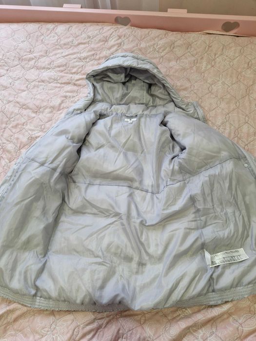 Пуховик 90%пух 8-9-10 134см uniqlo оригінал куртка зимова