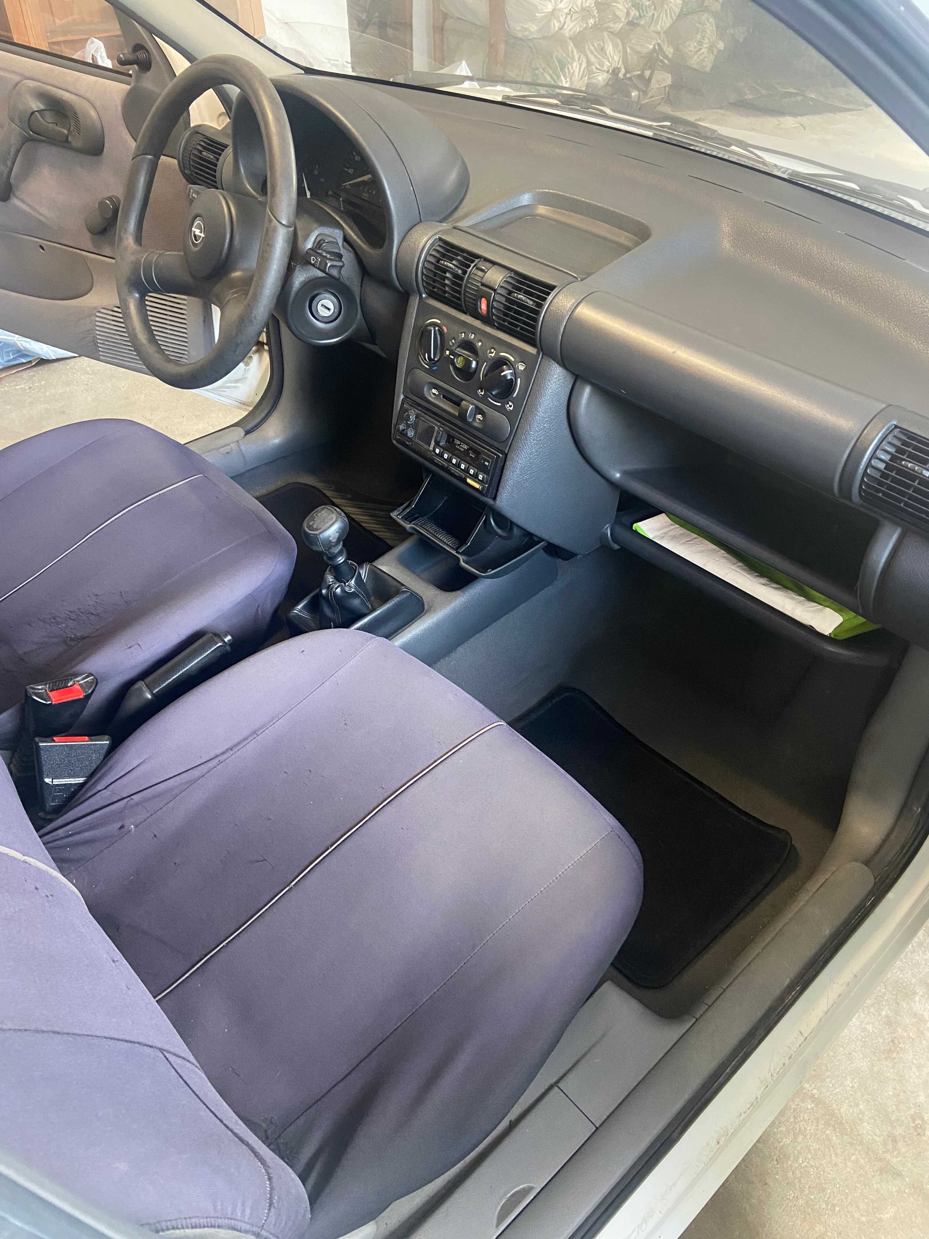 Opel Corsa B 1.2