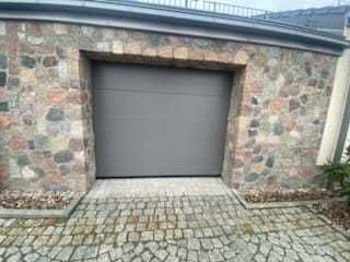 brama segmentowa Beditom z napędem