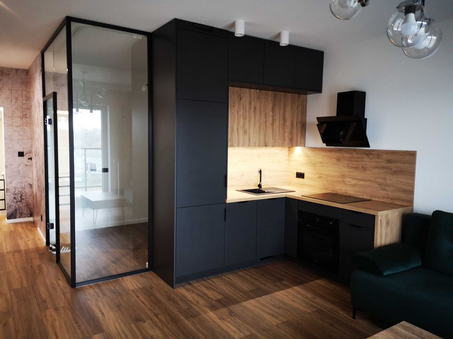 Meble na wymiar kuchnie szafy garderoby z montażem