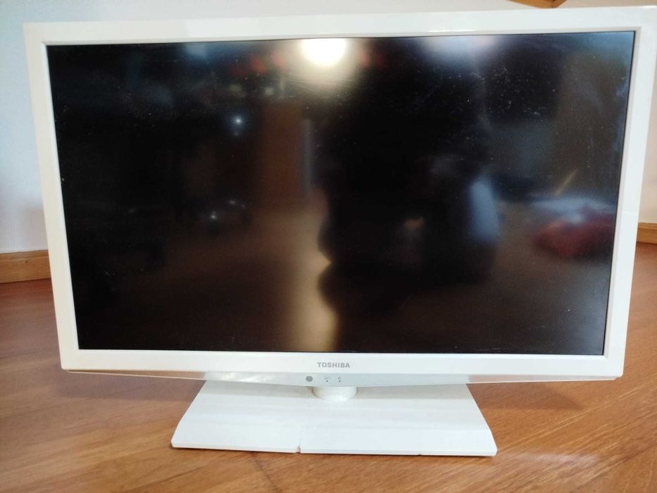 Monitor Toshiba Branco