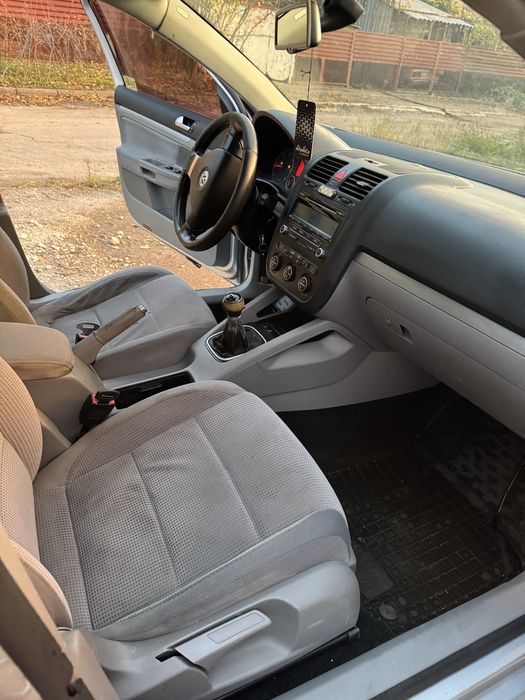 Продам golf 1.9tdi 2008клімат панорама