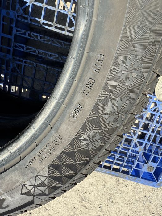 275/45 r20 Continental Viking Contact 7 Резина зимняя