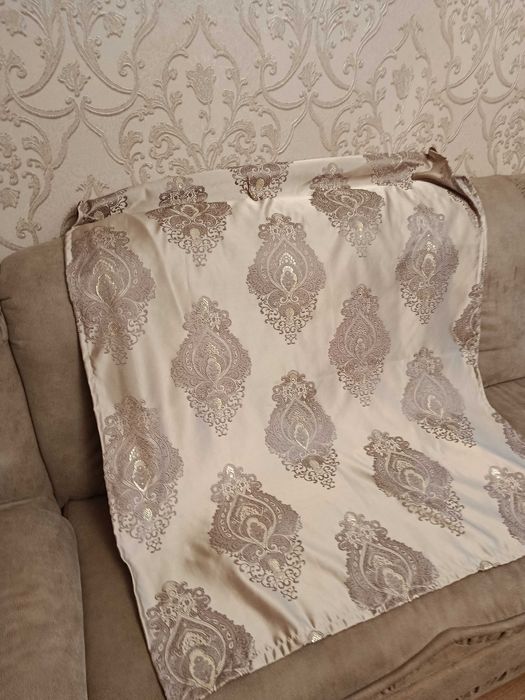 Продам штори на вікна та двері