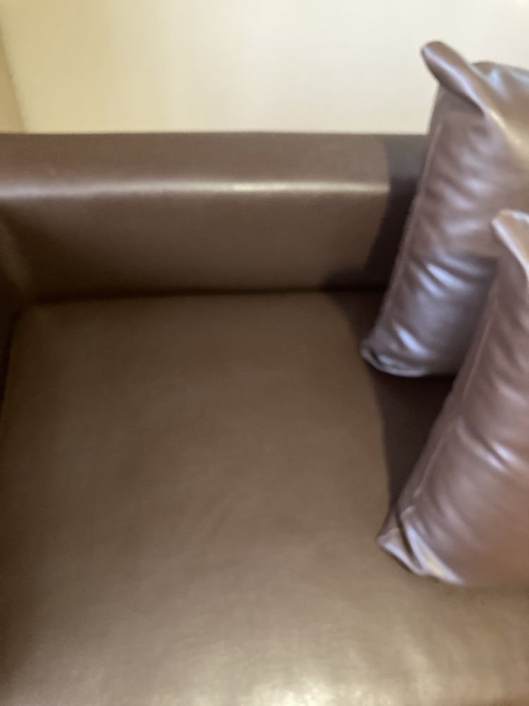 Sofa zl ekoskóry  w kolorze brazowym