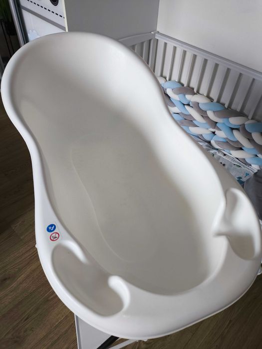 Wanienka ze stojakiem Lulu