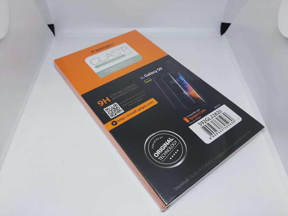 Spigen Szkło GLAS.TR  do Samsung Galaxy S9