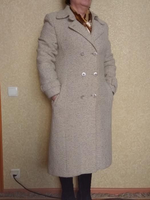 Пальто демисезонное
