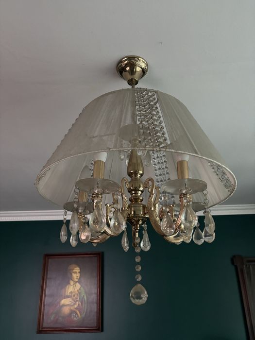 Żyrandol z krysztalkami