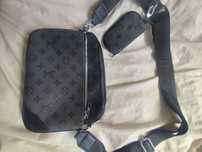lv trio messenger bag