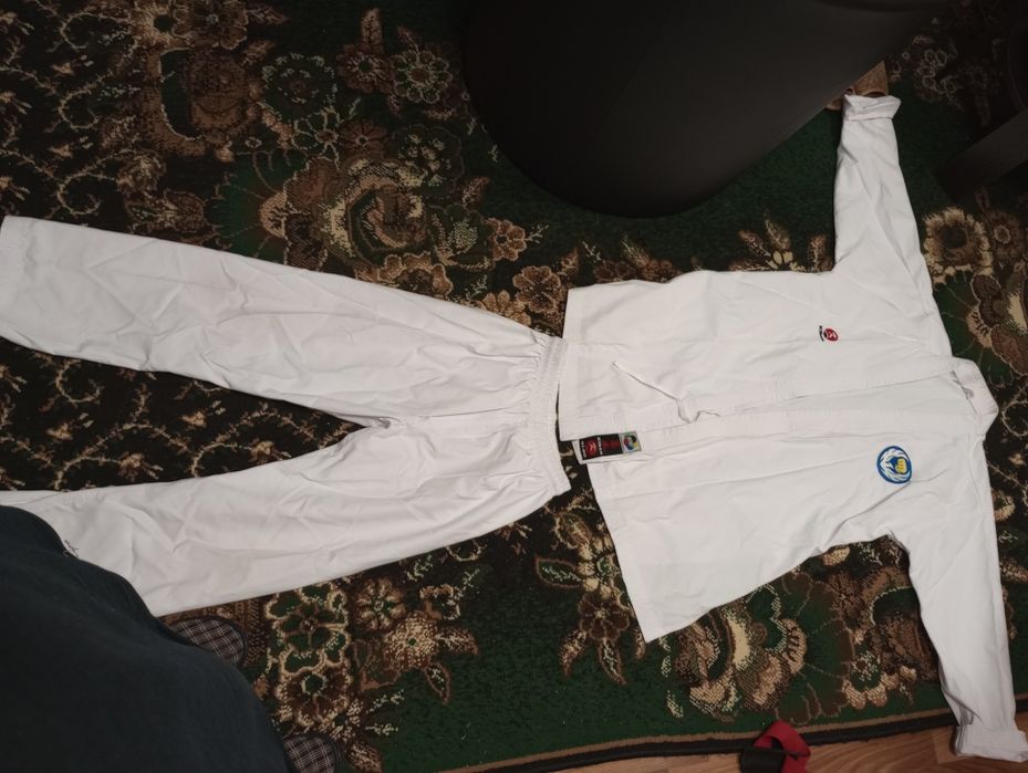 Кімоно для заняття карате