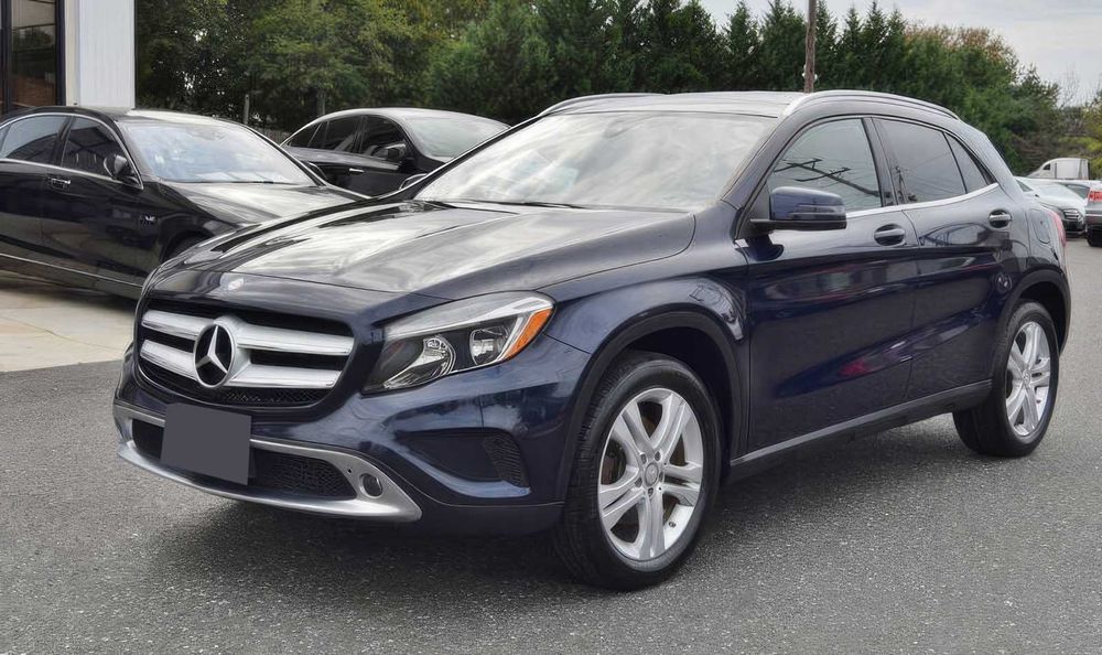 Mercedes-Benz GLA 250 4MATIC      2017