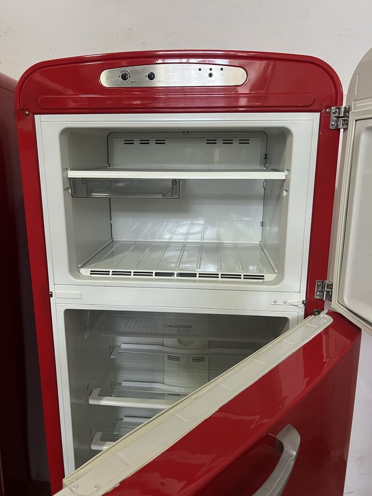 Холодильник SMEG FAB50