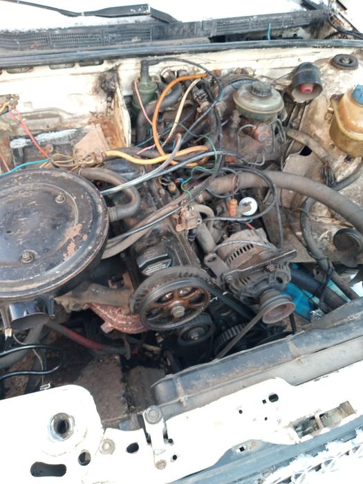 Продам авто Ауди 80 на ходу