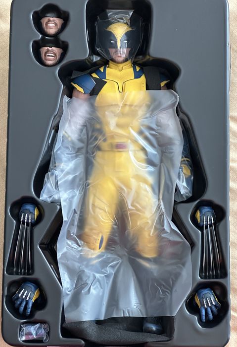 Фігурка Hot toys mms753 Deadpool & Wolverine