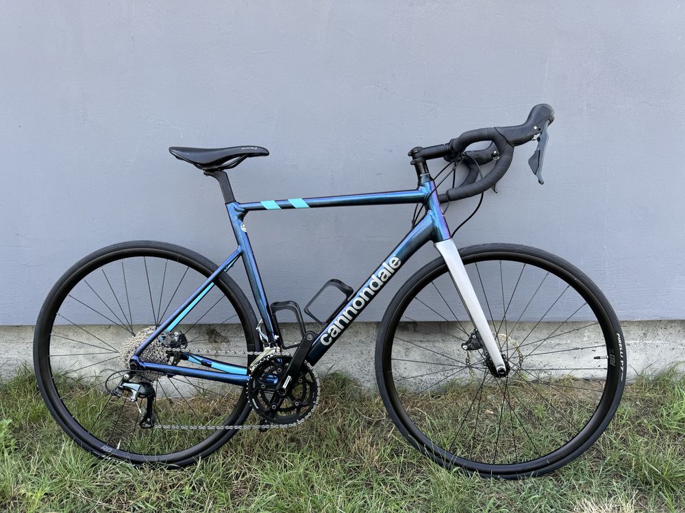 Rower szosa cannondale Caad10 Three 56 Tiagra