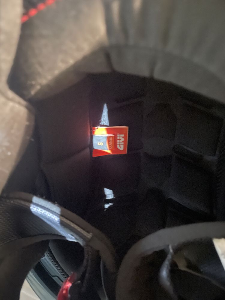 Capacete Givi tamanho S
