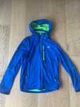 Softshell cienki firmy 4F z odpinanym kapturem