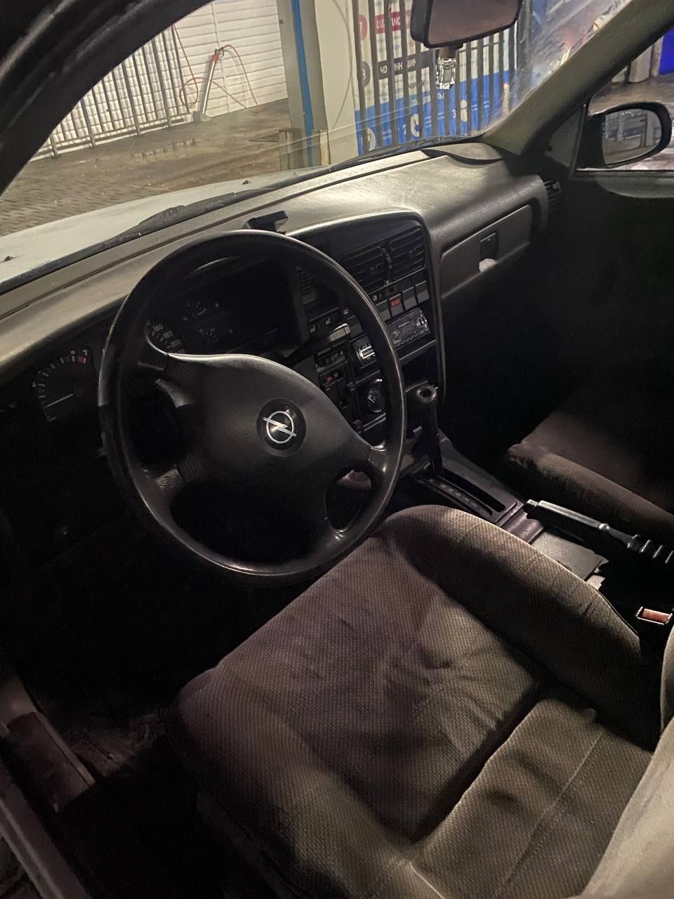 Продам Opel omega 2.0 газ/бензин