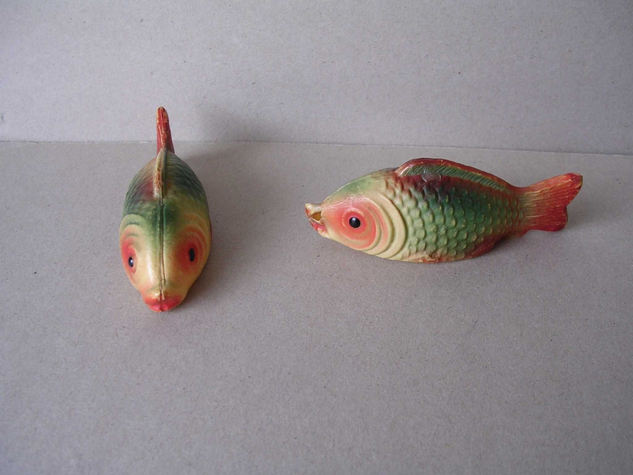 Stara zabawka figurka celuloidowe rybki stare zabawki