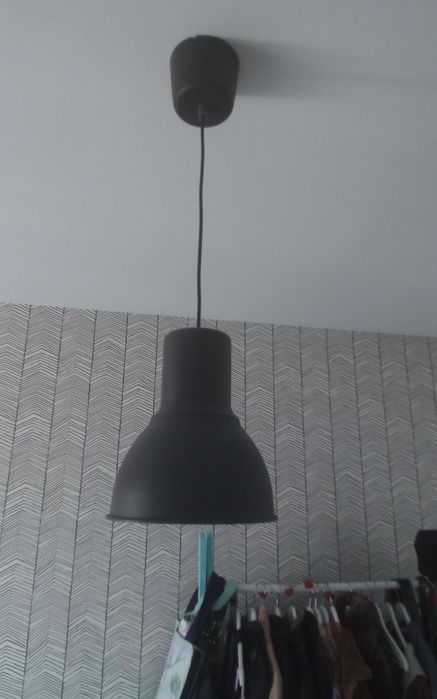 Candeeiro preto estilo industrial