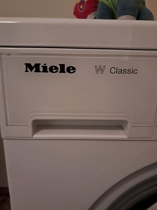 Продам Miele cтиральну машину.