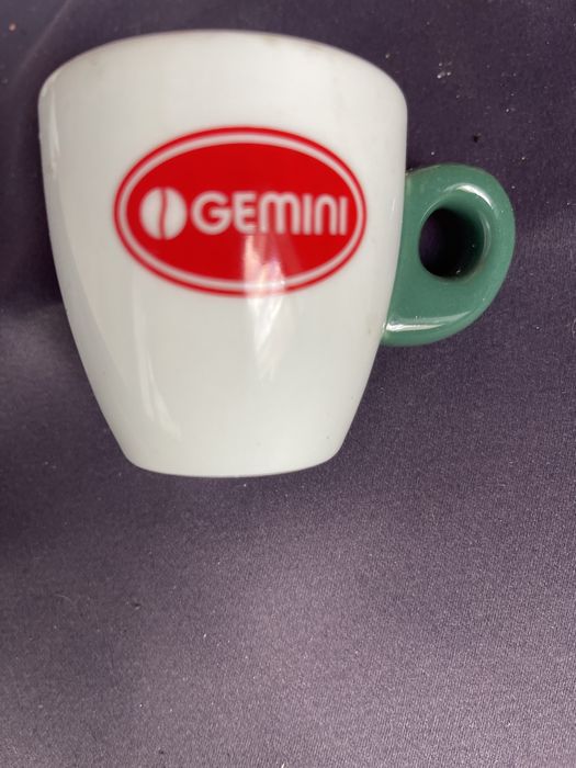 Інвентар барний. Килимки. Чашки. Диспенсери для серветок. Салфетниці